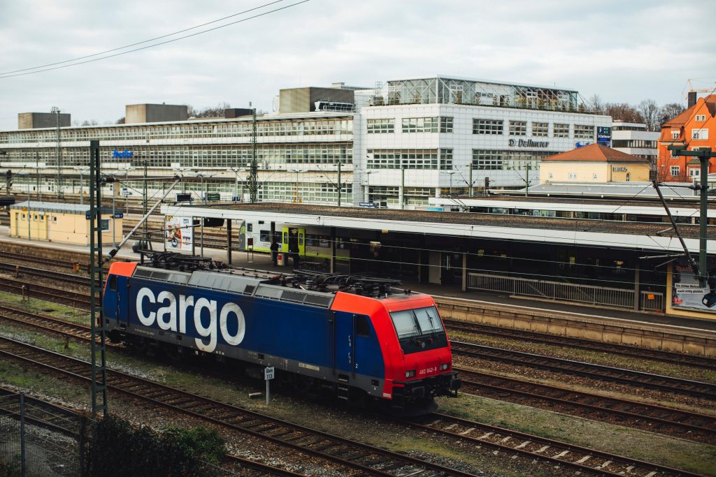 jasa logistik e-commerce
