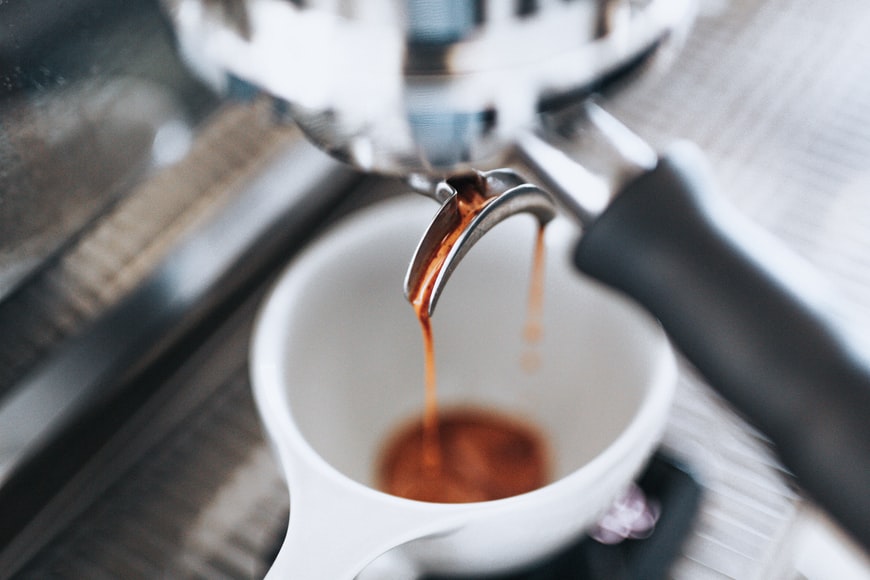 ilustrasi storm espresso machine
